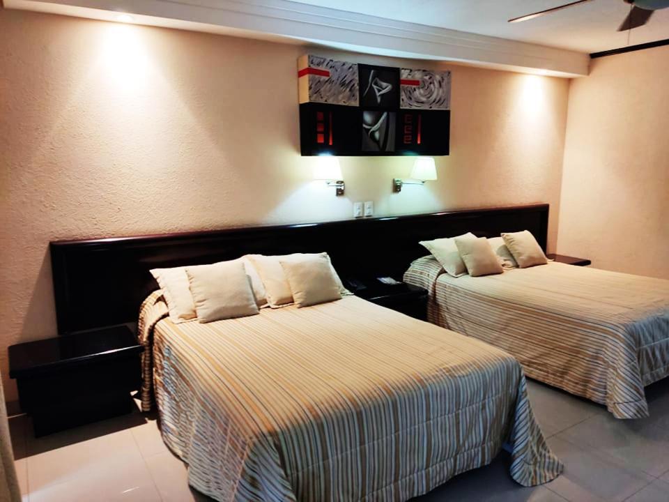 Hotel Mary Celaya Celaya  Εξωτερικό φωτογραφία