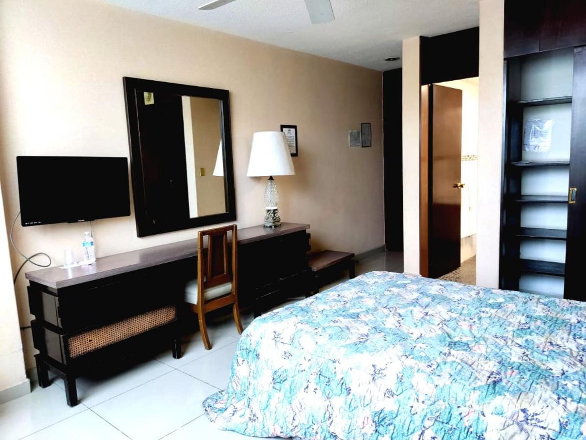 Hotel Mary Celaya Celaya  Εξωτερικό φωτογραφία