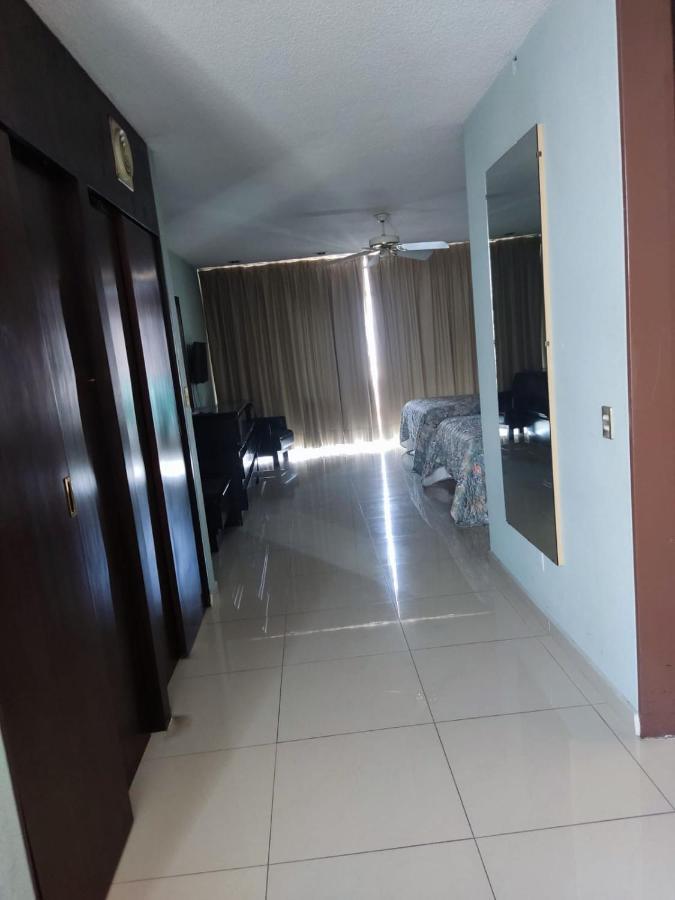Hotel Mary Celaya Celaya  Εξωτερικό φωτογραφία