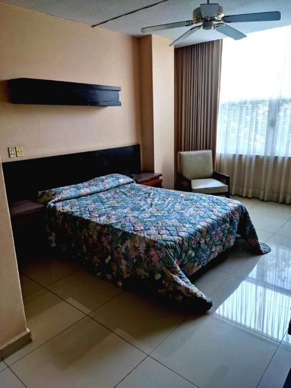 Hotel Mary Celaya Celaya  Εξωτερικό φωτογραφία
